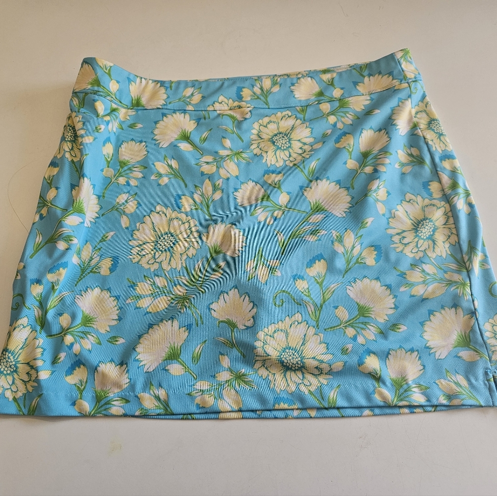 Greg Norman Collection Blue And Cream Golf Skort